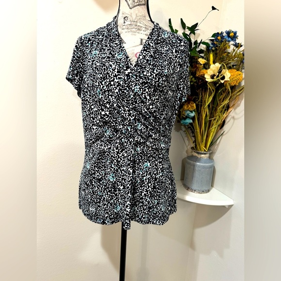 DKNY Blue and Black Wrap Top - Size L - Picture 1 of 9